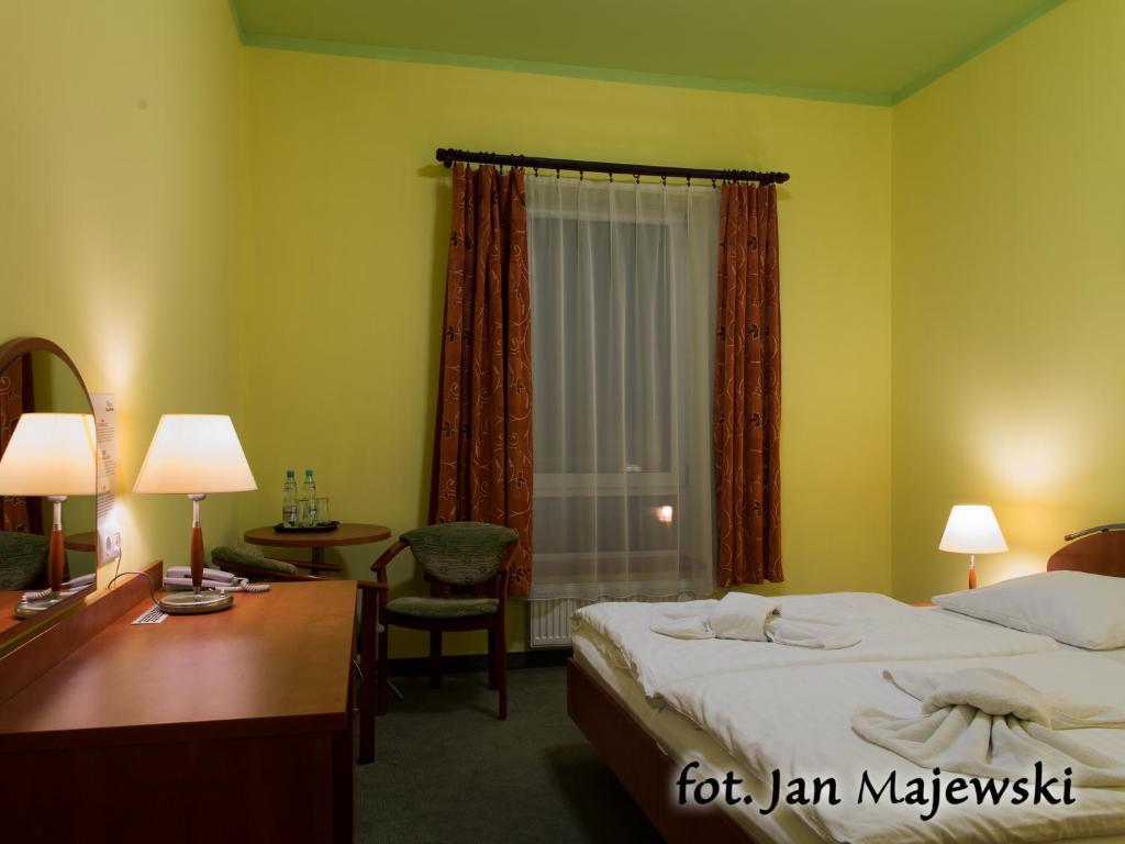 Majewski Hotel & Spa Malbork Kamer foto