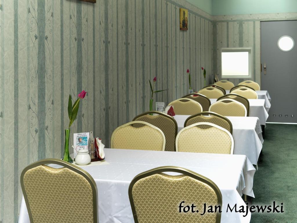 Majewski Hotel & Spa Malbork Buitenkant foto